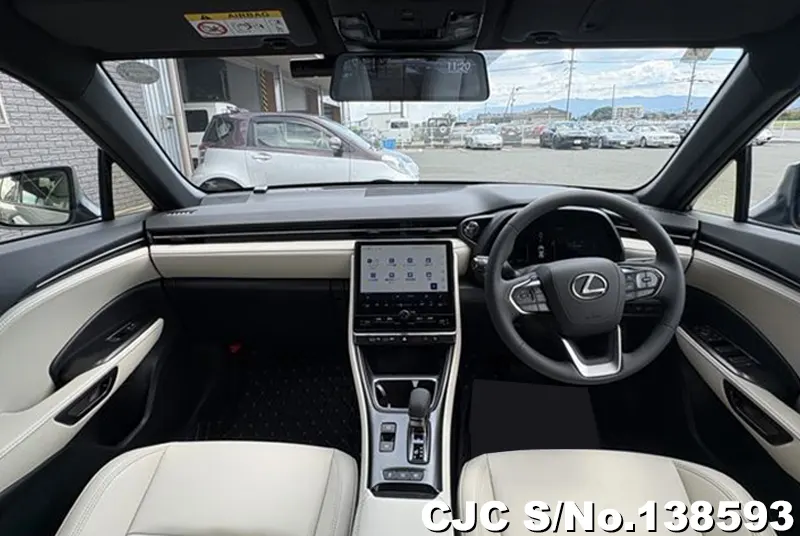 Lexus LBX in Gray for Sale Image 7
