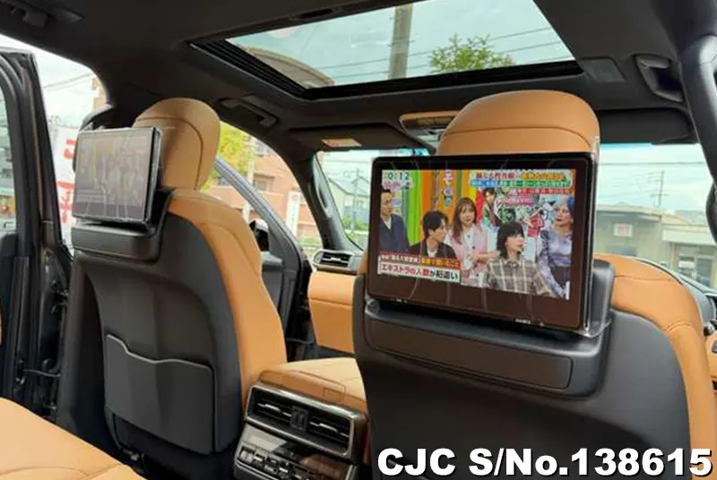 Lexus LX 600 in Gun Metallic for Sale Image 11