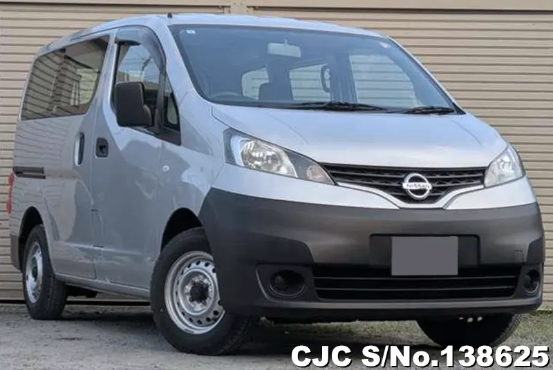 Nissan / NV200 2016