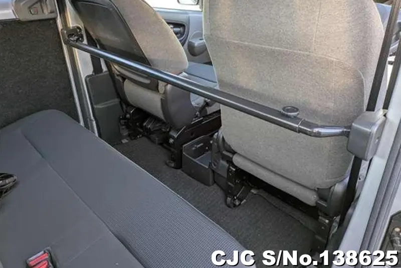 Nissan NV200 in Silver for Sale Image 13