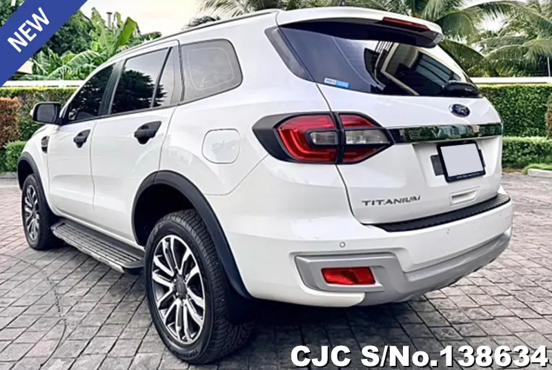 Ford Everest in White for Sale Image 1