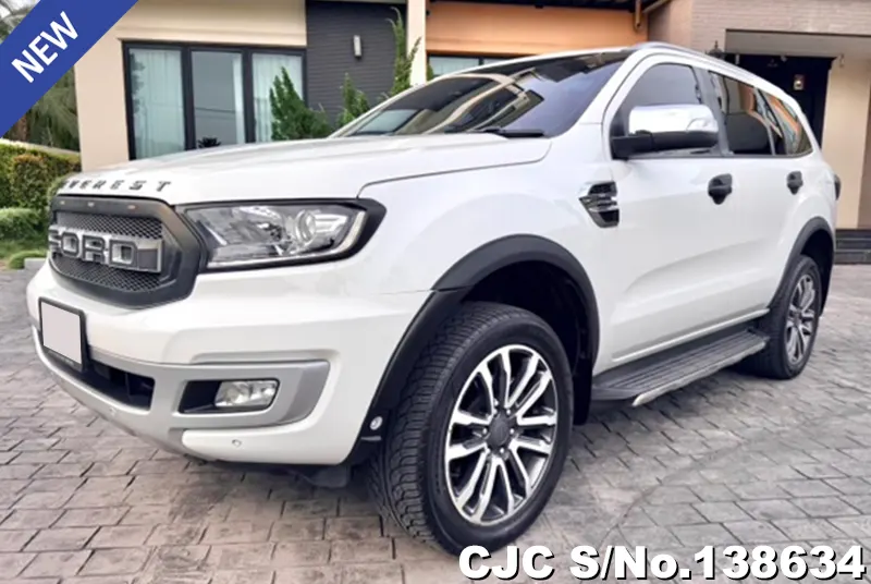 Ford Everest in White for Sale Image 2