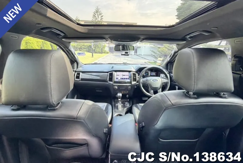 Ford Everest in White for Sale Image 6