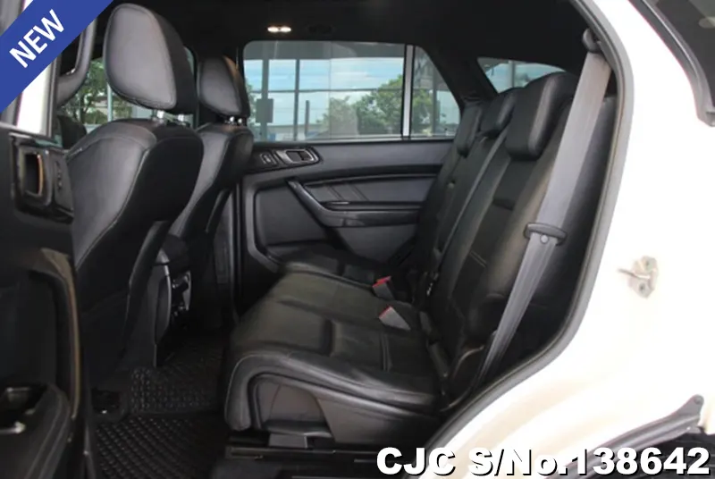 Ford Everest in White for Sale Image 6