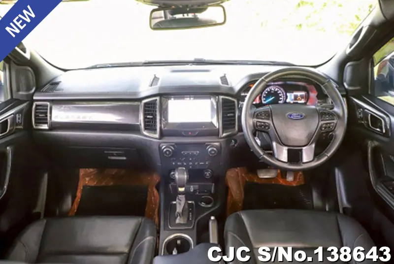 Ford Everest in Red for Sale Image 4