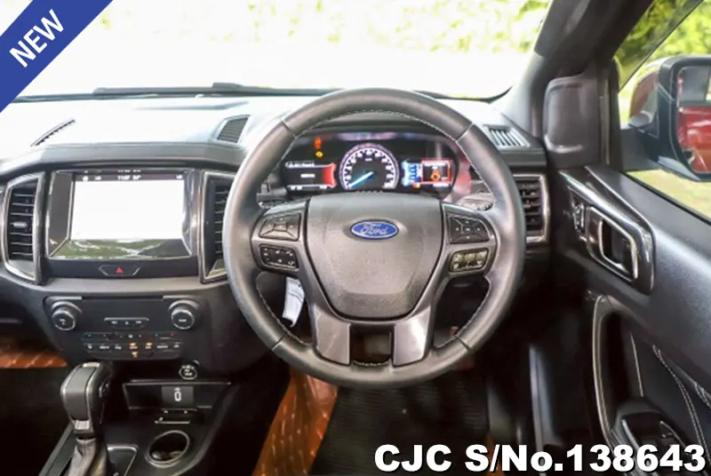 Ford Everest in Red for Sale Image 5