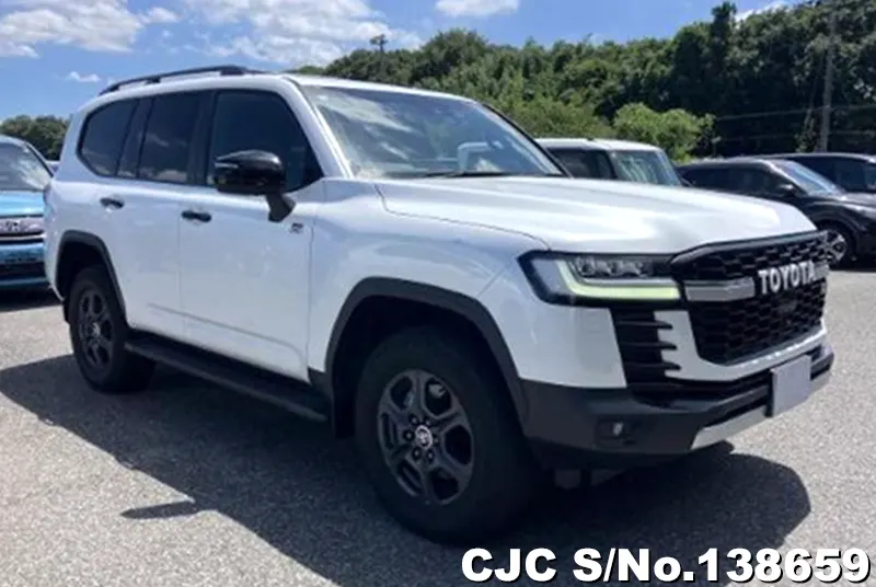 Toyota / Land Cruiser 2023