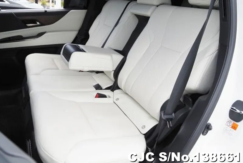 Lexus LX 600 in White for Sale Image 9
