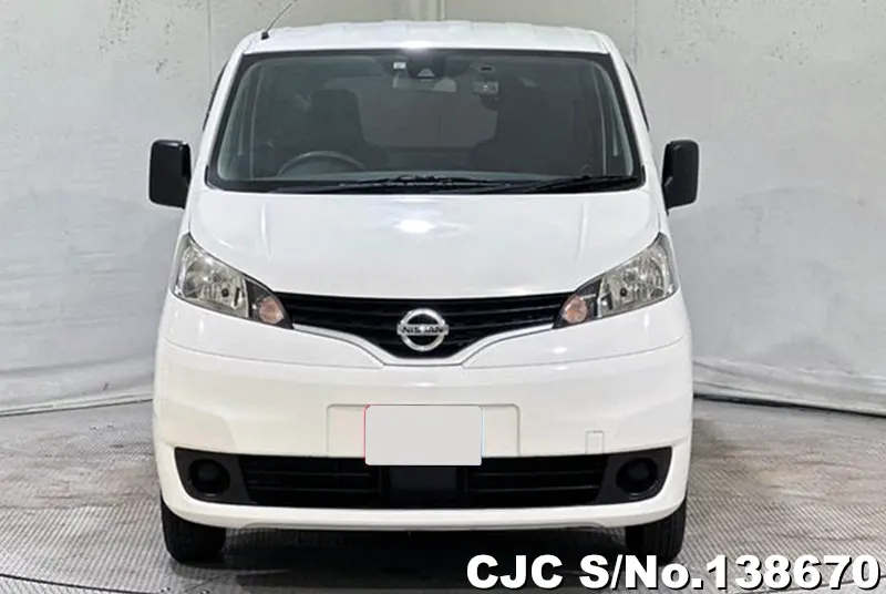 Nissan NV200 in White for Sale Image 4
