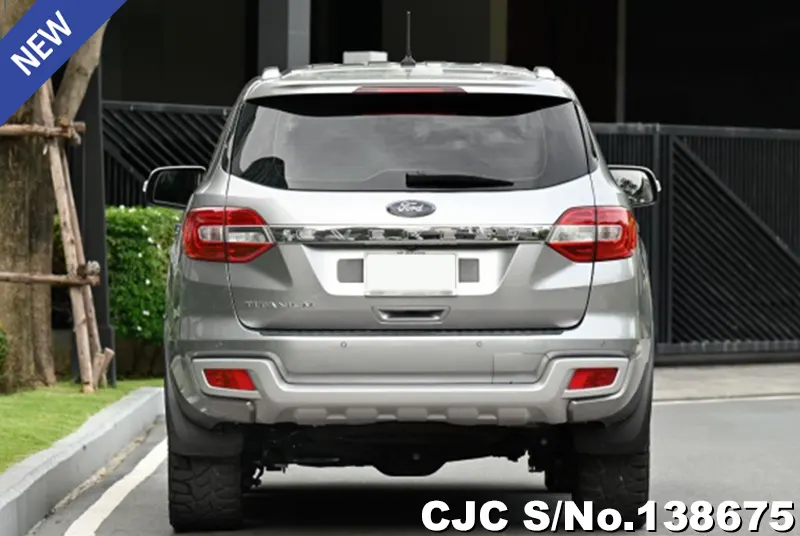 Ford Everest in Silver for Sale Image 5
