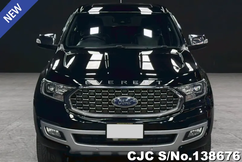 Ford Everest in Black for Sale Image 4