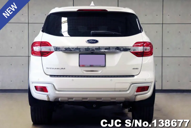 Ford Everest in White for Sale Image 3