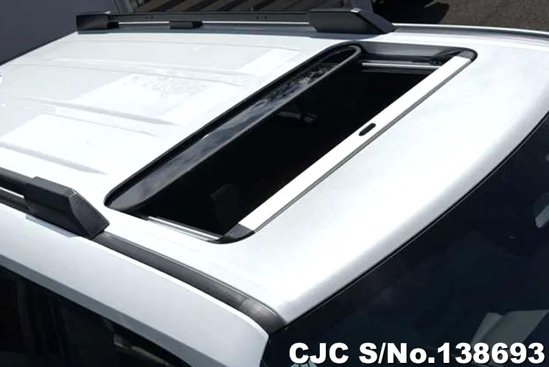Lexus GX 550 in White for Sale Image 12