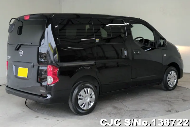 Nissan NV200 in Black for Sale Image 2