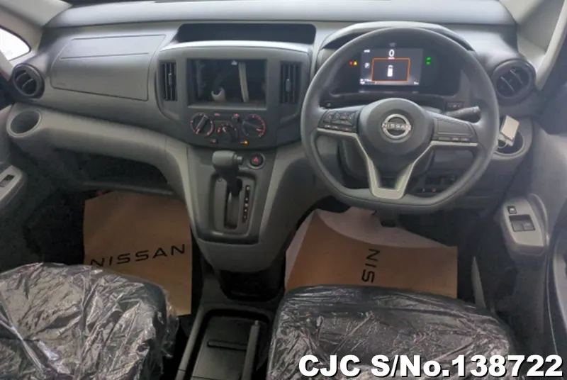 Nissan NV200 in Black for Sale Image 8