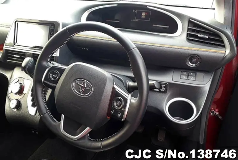 Toyota Sienta in Red for Sale Image 8