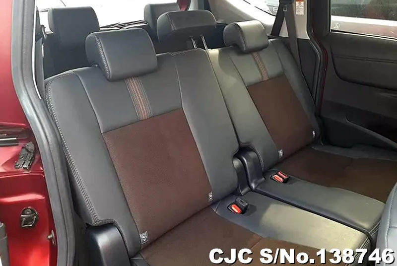 Toyota Sienta in Red for Sale Image 10