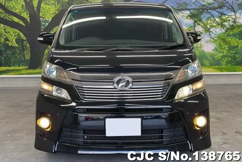 Toyota Alphard in Black for Sale Image 3