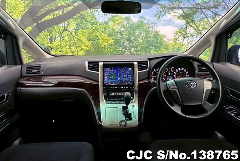 Toyota Alphard in Black for Sale Image 7