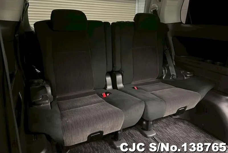 Toyota Alphard in Black for Sale Image 13