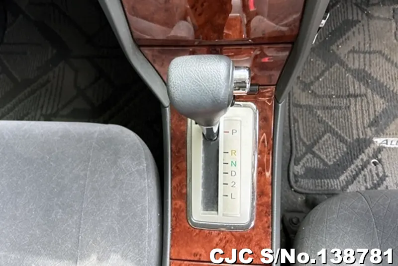 Toyota Allion in White for Sale Image 5