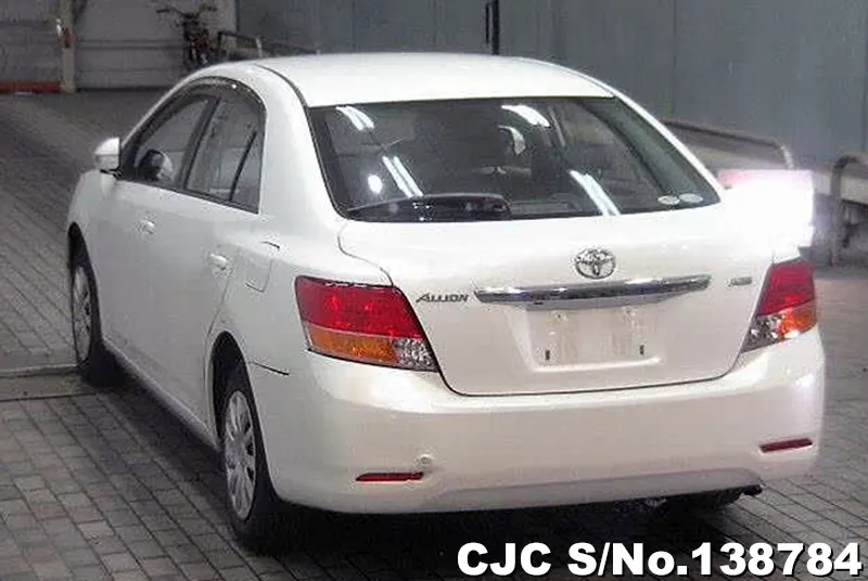 Toyota Allion in White for Sale Image 1
