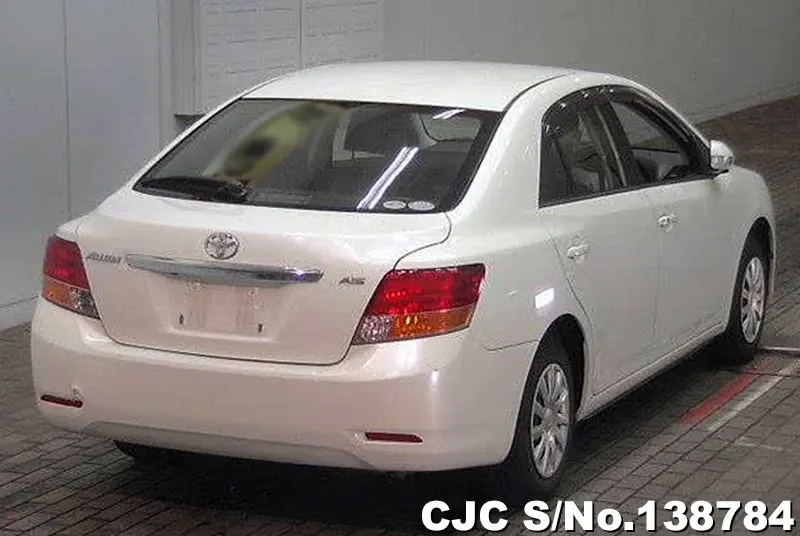 Toyota Allion in White for Sale Image 2