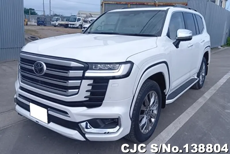 Toyota Land Cruiser in Pearl for Sale Image 3