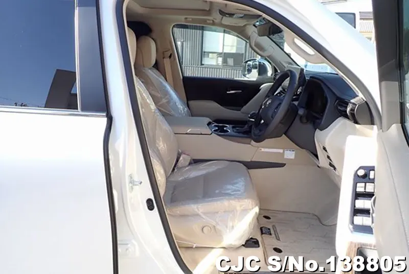 Toyota Land Cruiser in Pearl for Sale Image 6