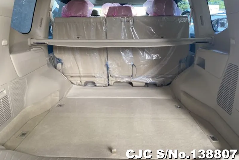 Toyota Land Cruiser in Black for Sale Image 8