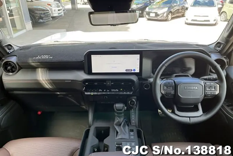Toyota Land Cruiser 250 in Pearl for Sale Image 2