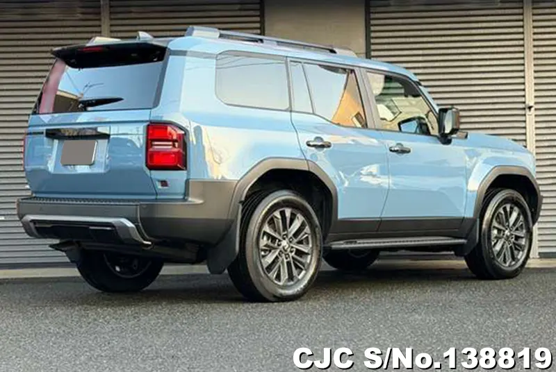 Toyota Land Cruiser 250 in Blue for Sale Image 2