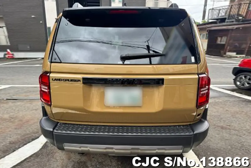 Toyota Land Cruiser 250 in Brown for Sale Image 5