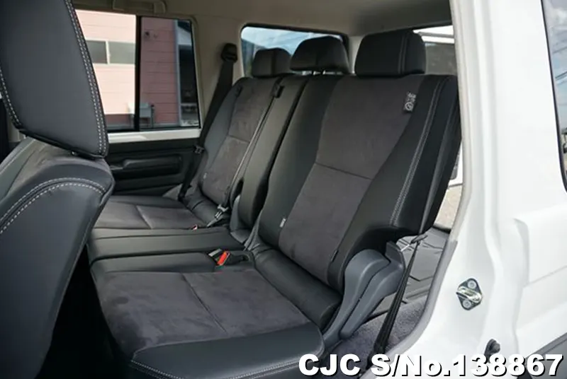 Toyota Land Cruiser in Pearl for Sale Image 11