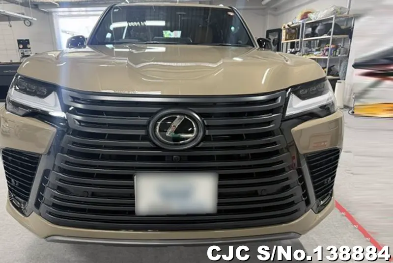 Lexus LX700H in Yellow for Sale Image 4