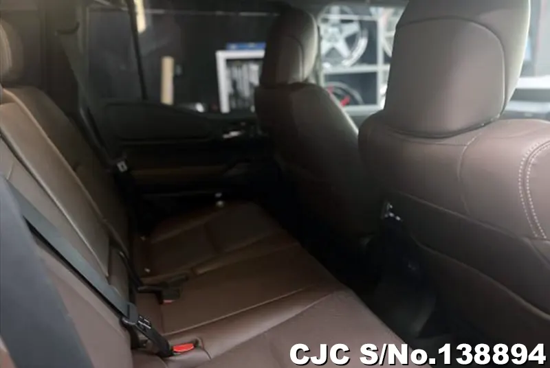 Toyota Land Cruiser 250 in Gray for Sale Image 8