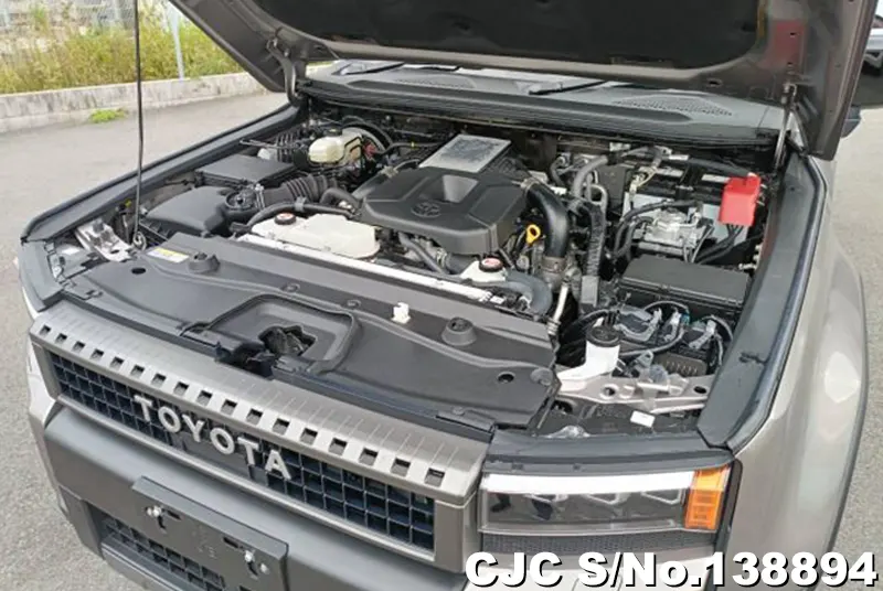 Toyota Land Cruiser 250 in Gray for Sale Image 12