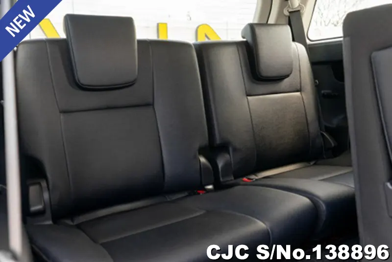 Toyota Fortuner in Black for Sale Image 7
