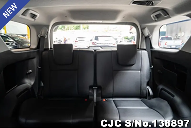 Toyota Fortuner in Black for Sale Image 11