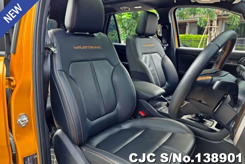 Ford Everest in Yellow for Sale Image 6
