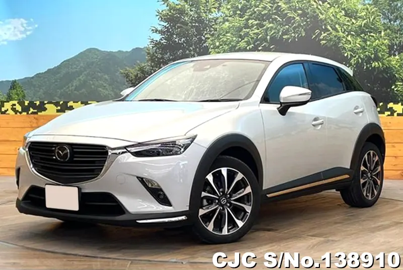 Mazda CX-3 in Silver for Sale Image 2