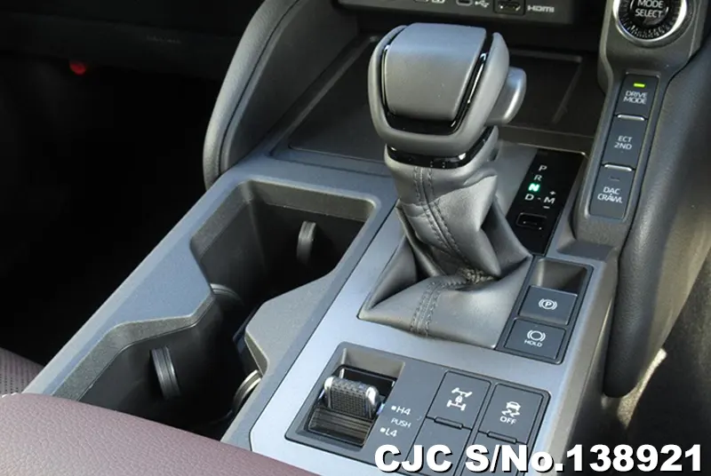 Toyota Land Cruiser 250 in Pearl for Sale Image 9