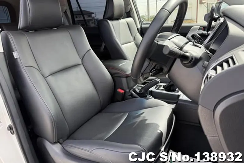 Toyota Land Cruiser Prado in Pearl for Sale Image 4