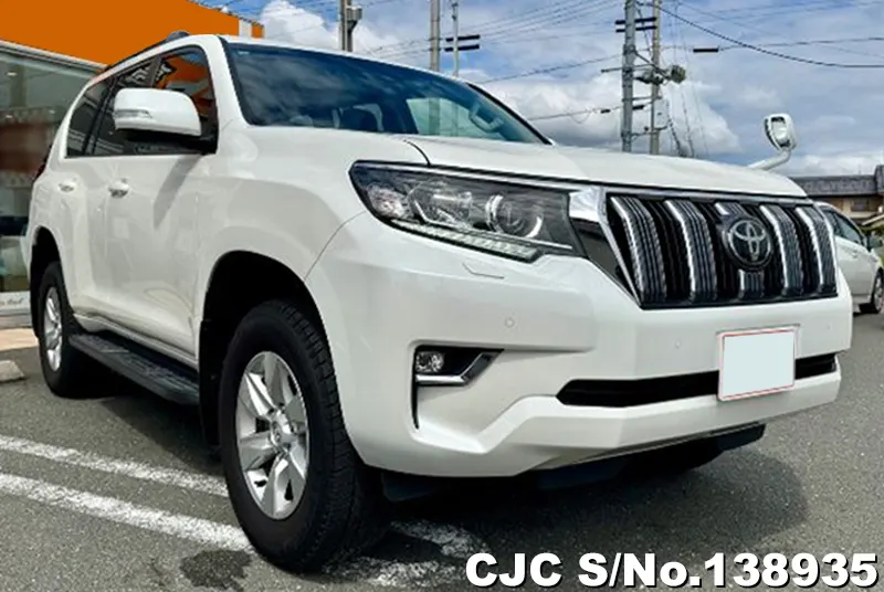 Toyota / Land Cruiser Prado 2023