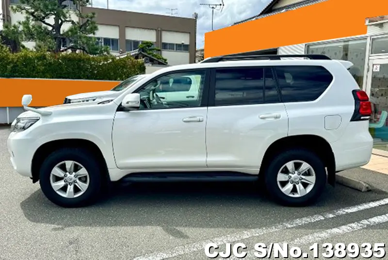 Toyota Land Cruiser Prado in Pearl for Sale Image 6