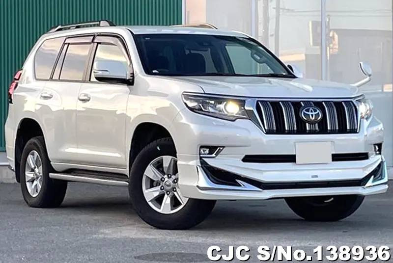 Toyota / Land Cruiser Prado 2023