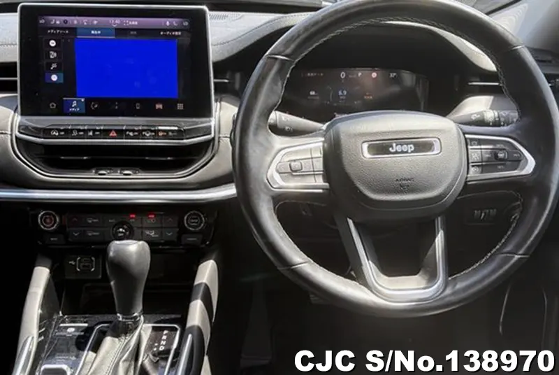 Chrysler Jeep Commander in Black for Sale Image 3