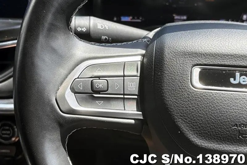Chrysler Jeep Commander in Black for Sale Image 14