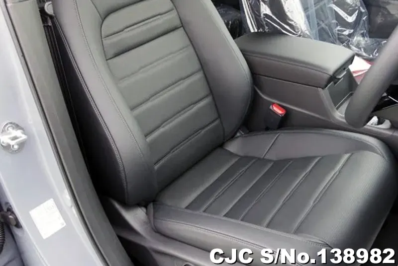 Honda CRV in Gray for Sale Image 13
