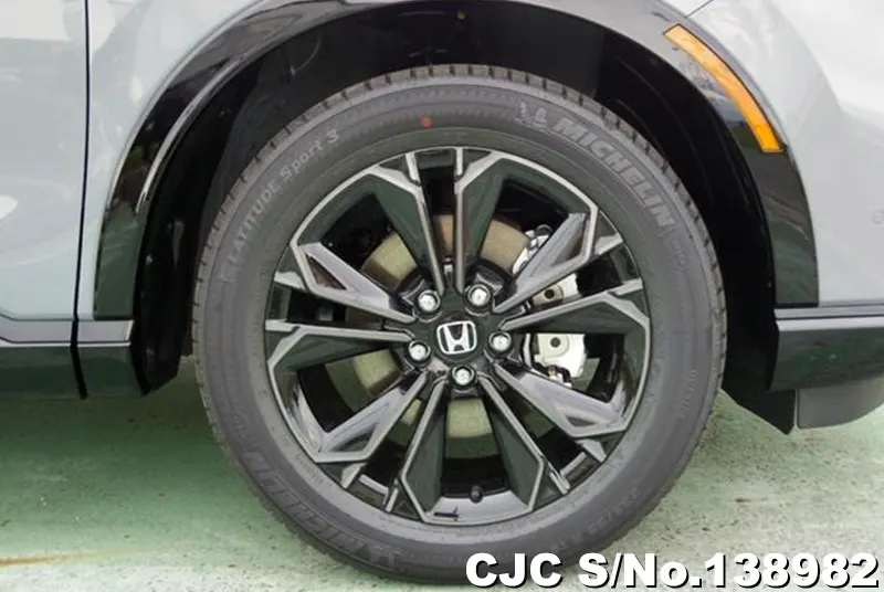 Honda CRV in Gray for Sale Image 22
